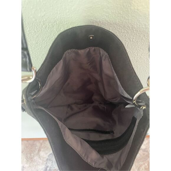 Thirty One Crossbody Bag - Picture 4 of 4